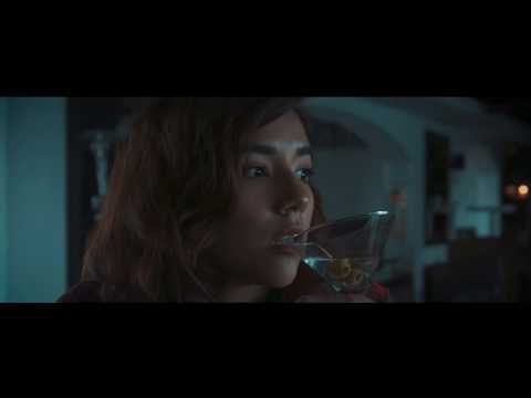 Carly Valencia - Luna (Video Oficial)