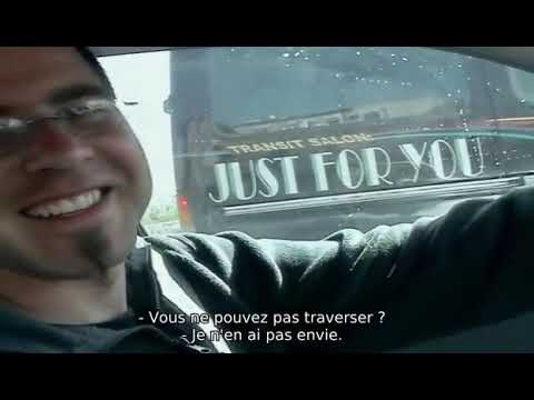 "Persona Non Grata" (2003) režiserja Oliverja Stona