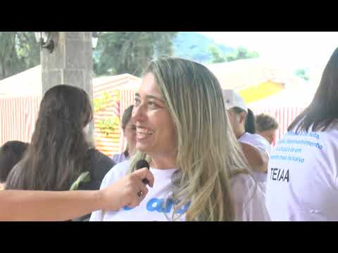 TEIAA comemora 10 anos com caminhada de conscientização sobre o autismo em Teresópolis
