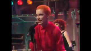 Eurythmics Somebody Told Me (1983)