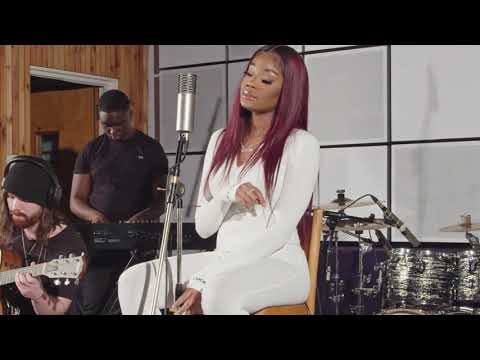 Darshae - Ride The Wave Acoustic Live Band