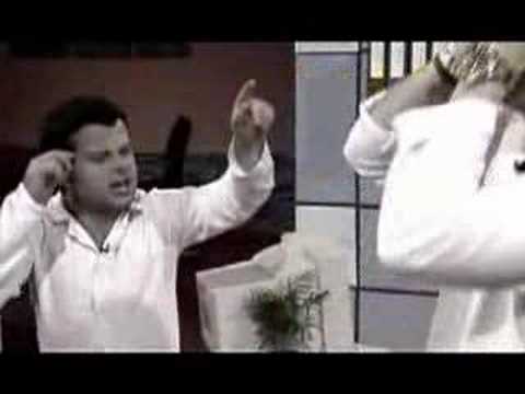 Balls of Steel - człowiek w pracy