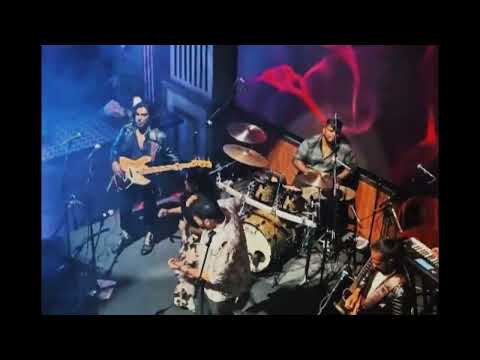 Jive N Tonic!! The best Party band in town. Our version of "LA BAMBA".