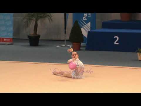 Paulien BOONE (BEL) ball - 2012 Calais junior AA