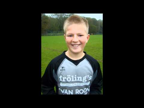 de E-1 van s.v houtwijk 2011-2012