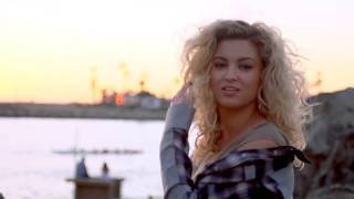 Tori Kelly- Beautiful Things (Music Video)
