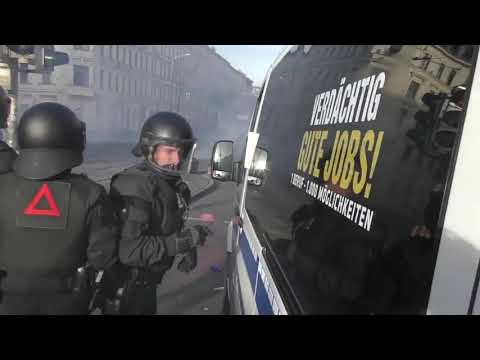 Krieg auf den Straßen von Leipzig 12.12.2015