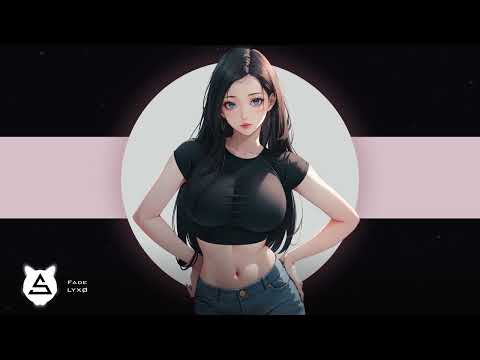 LYX&Oslash; - Fade