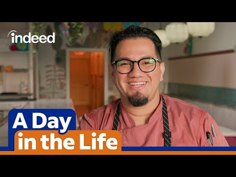 A Day in the Life of a Restaurant Manager | Indeed