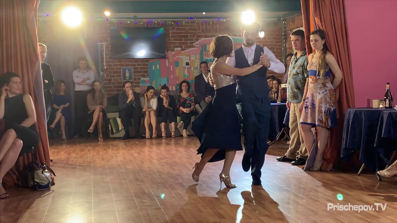 Video thumbnail for Juan Fosatti & Gimena Aramburu, 1-4, Milonga Bien Porteña, Moscow, Russia 9.02.2019