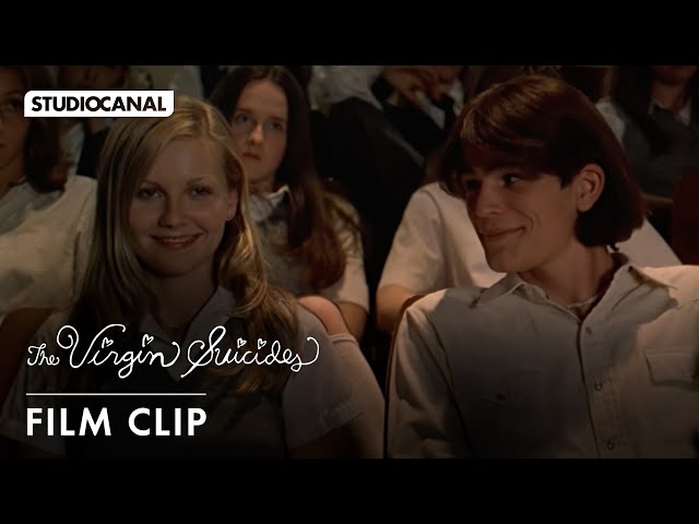 Prom Clip