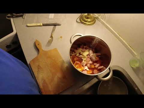 MongoTV_4607 - Mongo Madskole - Ravioli De Luxe Med OST og GRILLPØLSE og KØDPØLSE