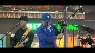 Download lagu Sal Priadi Ada Titik-titik di Ujung Doa Live La Piazza Kelapa Gading 2026 mp3 Download lagu Sal Priadi Ada Titik-titik di Ujung Doa Live La Piazza Kelapa Gading 2026 mp3