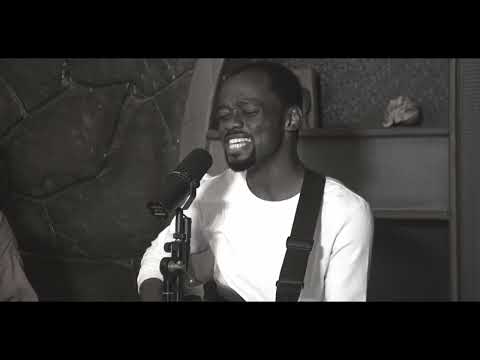 Laisse qu'il pleuve, Pluie d'Onction, Tu es le Dieu de mon âme - Paul TAMBWE - VIVO