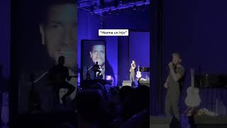 JAJAJA la cara de Pablo Alborán cuando alguien del publico le grita &quot;hazme un hijo&quot; 😆