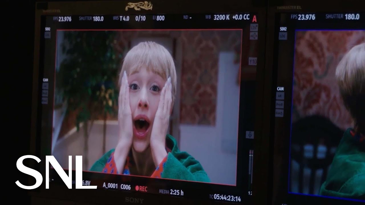 Behind the Sketch: Home Alone with Ariana Grande - SNL - YouTube