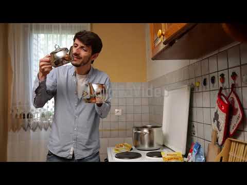 Ibrahimi fol me gjygymin e vogël 😂