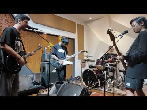 Narrow Head - Cool In Motion (Cover)