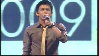 Download lagu Peterpan live walau habis terang mp3 Download lagu Peterpan live walau habis terang mp3