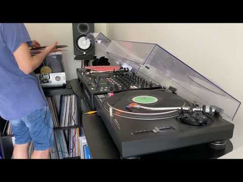 100% Vinyl Mix - Progressive House Classics Part. 6 - 2001-2004