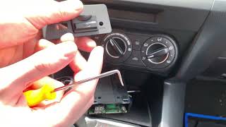 Mazda3 USB Hub removal (AA/CarPlay retrofit)