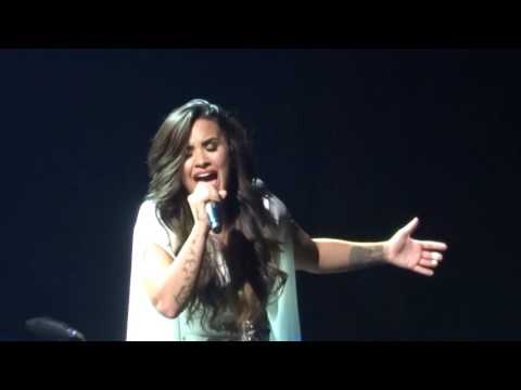 Give Your Heart A Break (Clip) (Live Future Now Tour Cleveland 9/2/16) - Demi Lovato