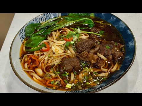 How to make beef stew noodle soup 紅燒牛肉麵 ( Taiwan style)