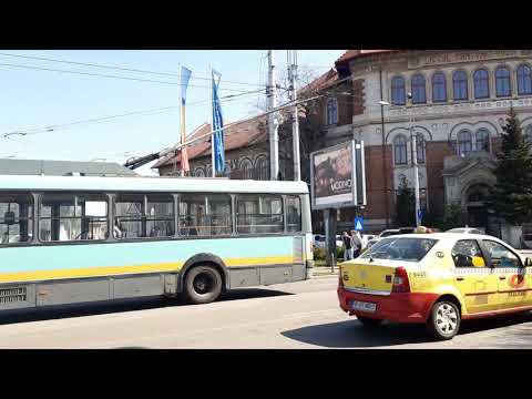 Troleibuzul Astra-IKARUS-415-T #5104 pe linia 86 și Autobuzul Mercedes  Hybrid #7070 pe linia 133