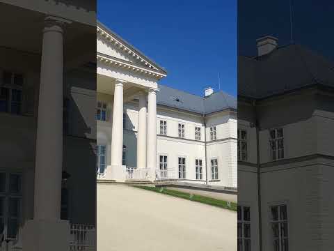 A legszebb magyar kastély? | Festetics kastély | Dég #travel #hungary #kastély