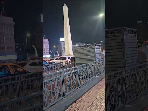 Gino Mamá Uggis Obelisco Diagonal Norte y calle Carlos Pellegrini Buenos Aires Argentina 28/3/26