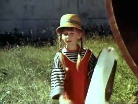 Meitenes pucējas, bet zēni...