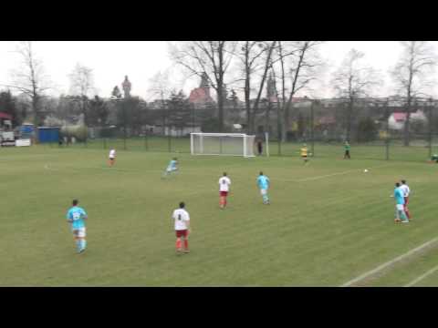 Piast Żmigród -- Polonia Trzebnica DERBY! III liga -- 05 04 20144  (2)