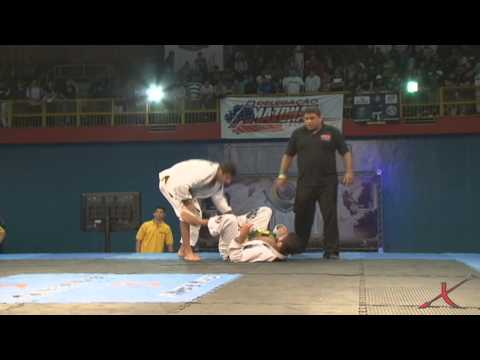MUNDIAL CBJJE 2013 - Leandro Lo x Diogo Almeida by x-combat