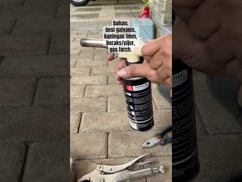 How to weld iron and brass using a gas torch for handmade RC roof racks