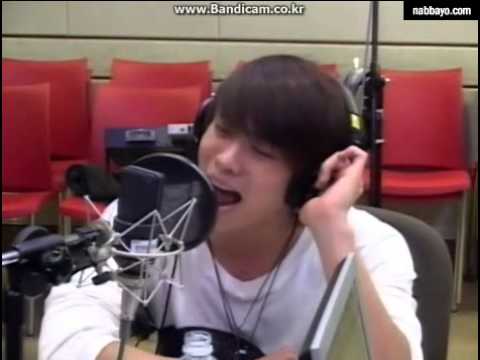 101213 Jonghyun Singing "For You" @ PKL Radio
