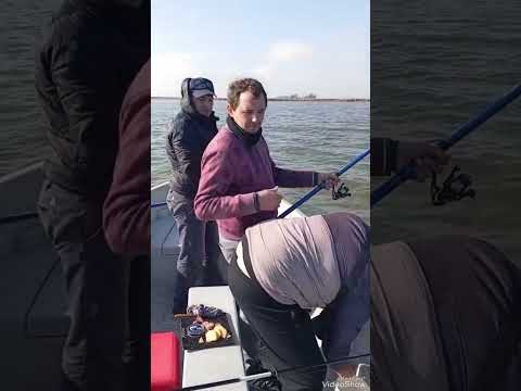 12/07 excelente pesca en laguna Viamonte de Cordoba  guia @milipesca tel 3537443899.