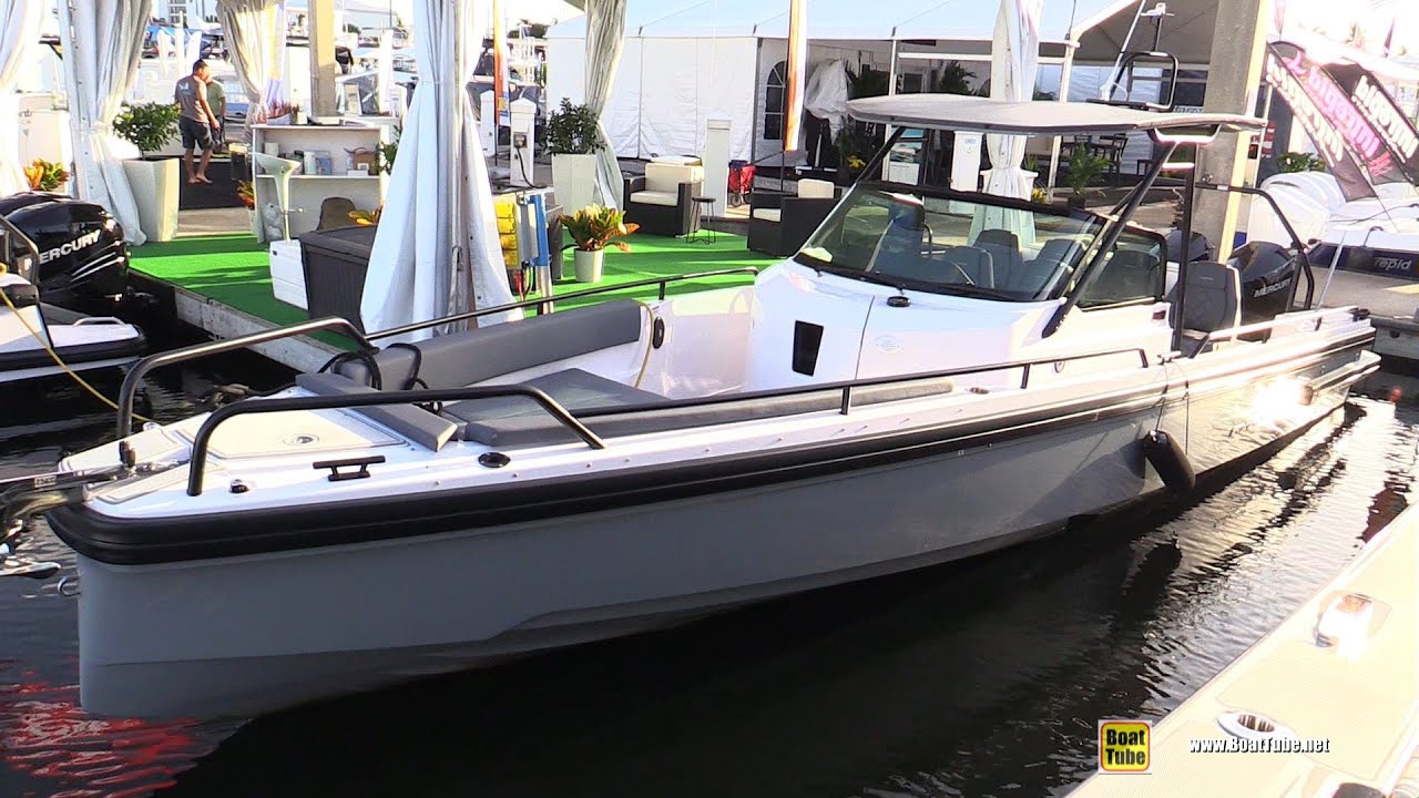 Axopar 28 T-Top Motor Boat - Walkaround Tour