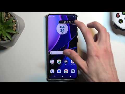 How to Record Screen on MOTOROLA Edge 40 - Finding & Setting Up the Screen Recorder