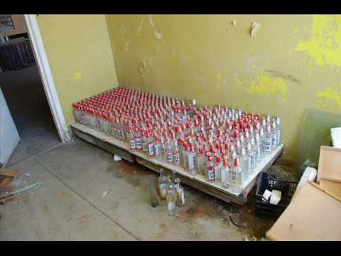 Onu bella võmmidega joomas