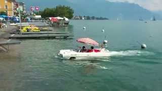 preview picture of video 'Vevey : véhicule amphibie sortant du lac'