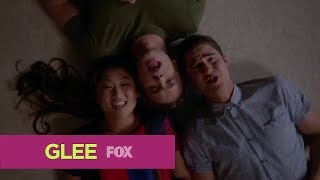 GLEE - Don&#39;t You (Forget About Me) [Full Performance] HD