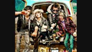 brokeNCYDE - Booty Call (feat. E-40)