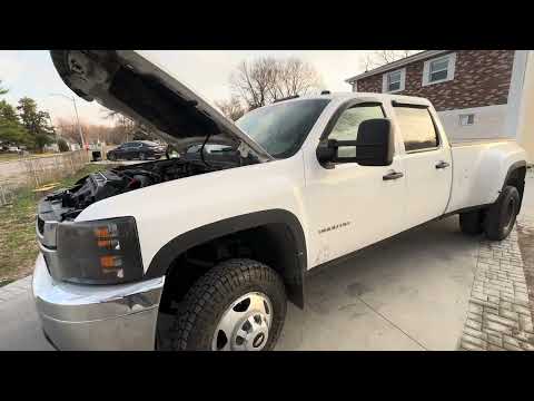 2011 Chevrolet 3500HD — video