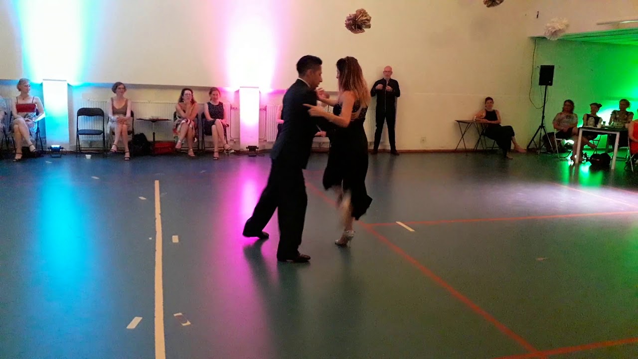 Video thumbnail for Rauli Choque y Julieta Questa - 2/3