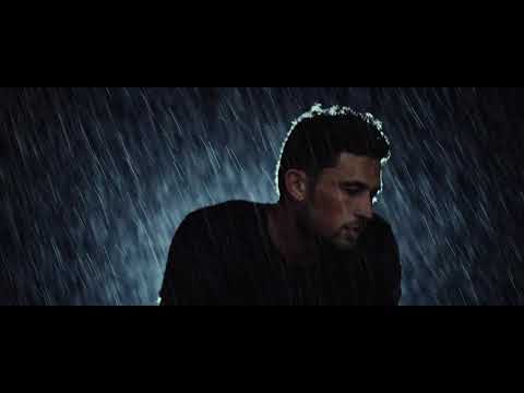 Michael Ray | Whiskey And Rain (Performance)