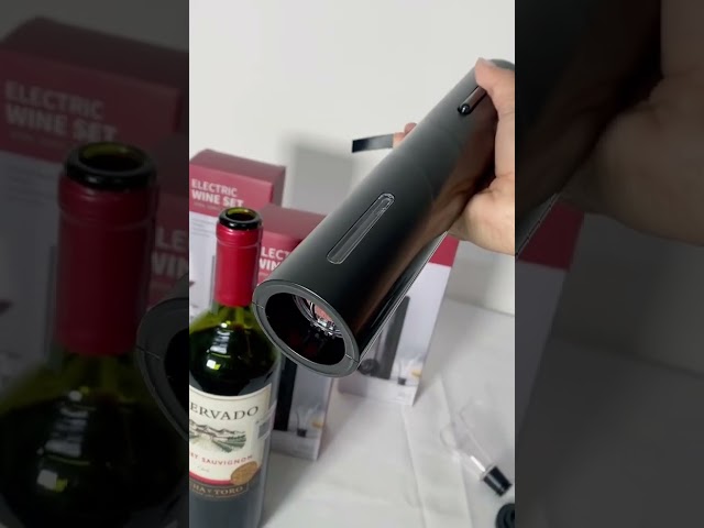 Vídeo relacionado con Sacacorchos eléctrico usb 6 en 1, abridor de botellas de vino, abrebotellas inalámbrico, juego con cortador de papel y tapón de vacío y cable de carga USB
