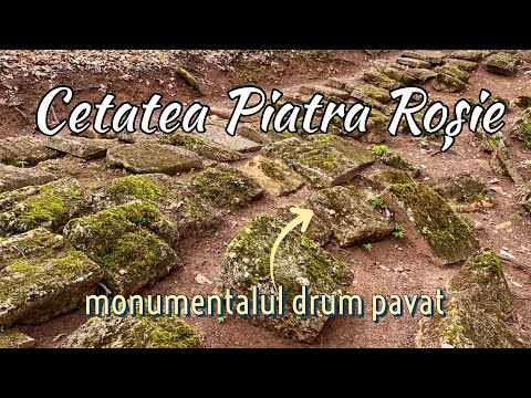 Cetatea Piatra Roșie - urcare de la Pensiunea Dacica
