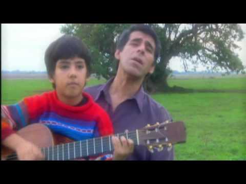 Peteco Carabajal - A mis viejos [con Homero Carabajal] (video oficial) [HQ]