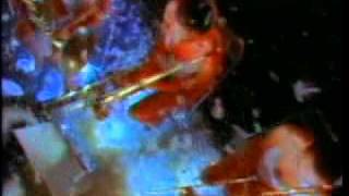 Jetland - And The Crowd Goes video