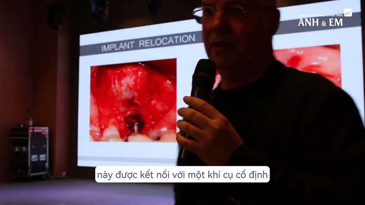 Video ca lâm sàng Implant Relocation